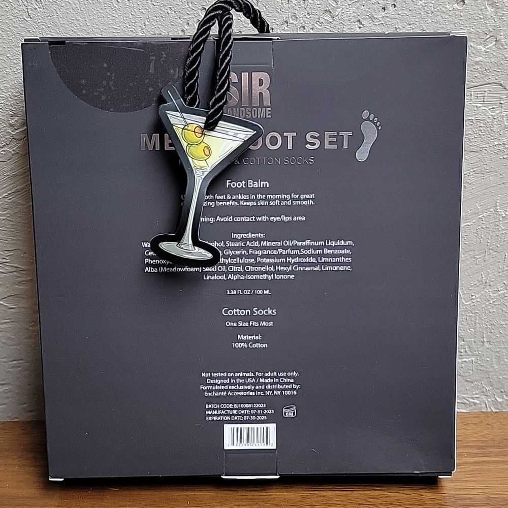 Sir Men's Foot Restoration Balm And Black Martini Casual Socks Gift Set - New — image 5 of 7